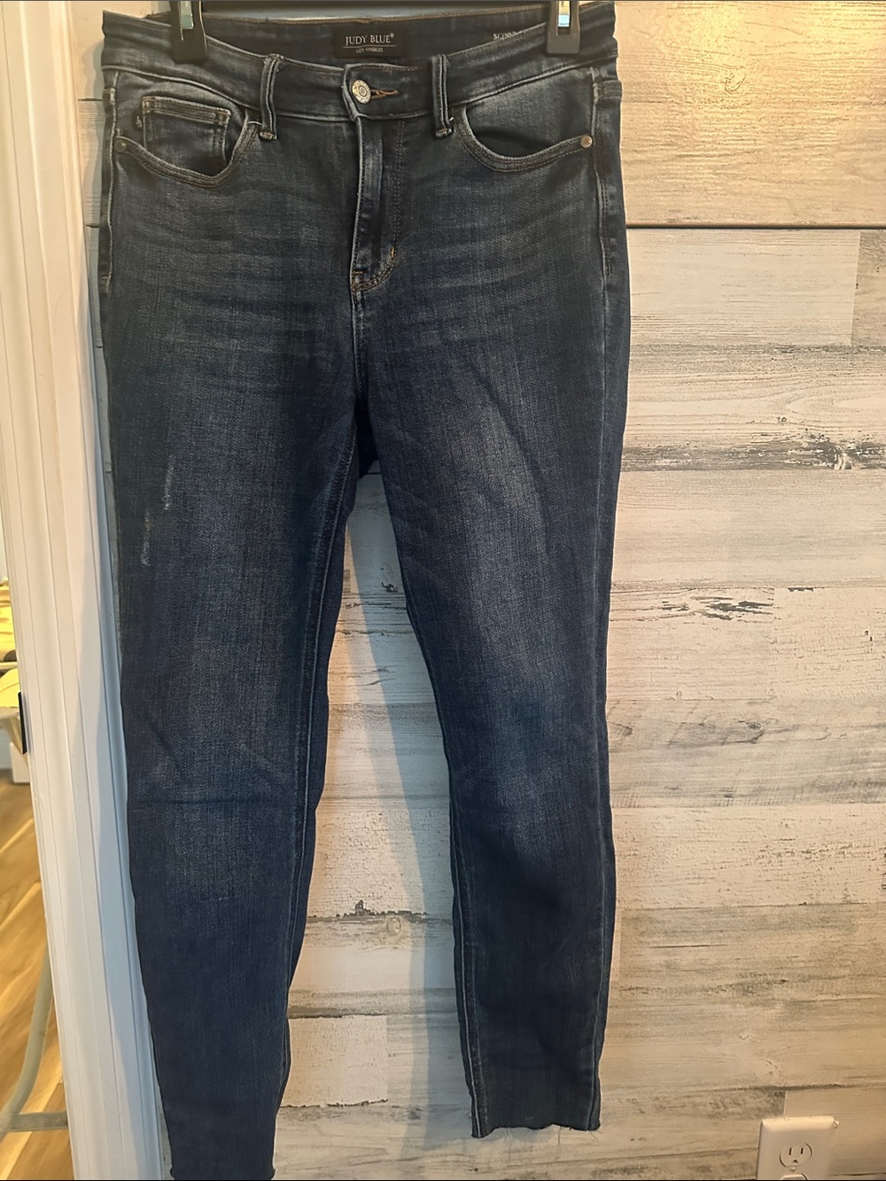 Judy Blue Dark Wash Skinny Jeans